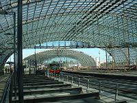 Neue Glaskuppel vom Lehrter Stadtbahnhof